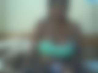 Linah Vee's Live Sex Cam Show