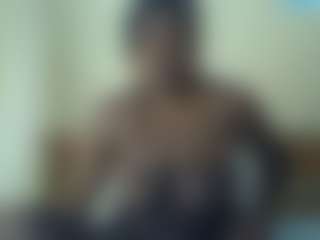 Linah Vee's Live Sex Cam Show