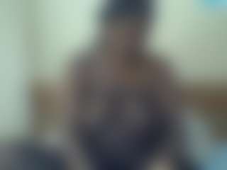 Live cam show with Linah Vee - Twerking on xxxlivecams.org