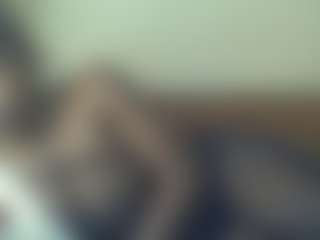 Live cam show with Linah Vee - Twerking on xplaylive.com
