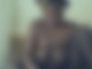 Linah Vee's Live Sex Cam Show
