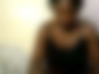 Linah Vee's Live Sex Cam Show