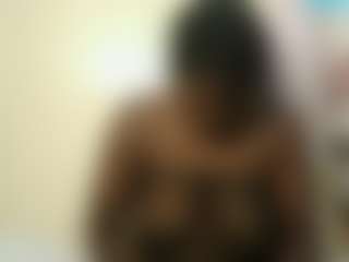 Linah Vee's Live Sex Cam Show