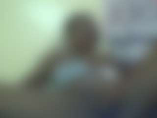 Live cam show with Linah Vee - Dildo on livesuperchat.net