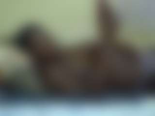 Linah Vee's Live Sex Cam Show
