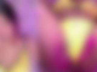 Live cam show with Ximena - Colombia on Camsoda