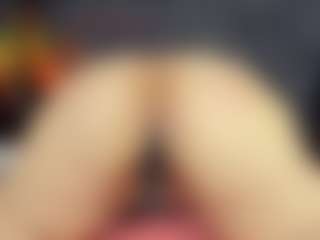 ArethaOzz's Live Sex Cam Show