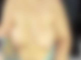 Live cam show with ArethaOzz - Mature on hrnylive.com