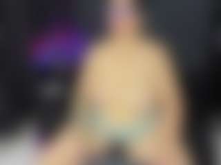 Live cam show with ArethaOzz - Mature on sexylivex.com