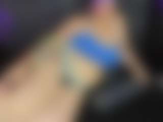 Live cam show with ArethaOzz - Nature on Camming Site