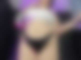 Live cam show with ArethaOzz - Mature on Fapmatic.com