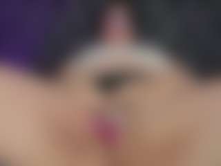 Live cam show with ArethaOzz - Big Tits MILF on boobsie.com
