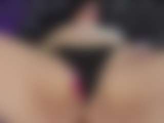 ArethaOzz's Live Sex Cam Show