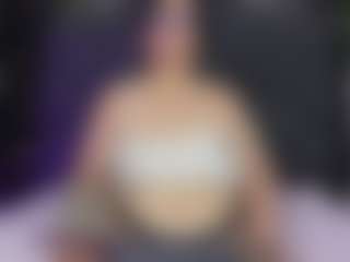 ArethaOzz's Live Sex Cam Show