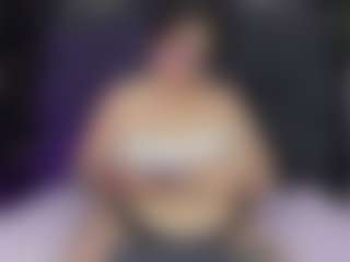ArethaOzz's Live Sex Cam Show