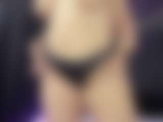 ArethaOzz's Live Sex Cam Show