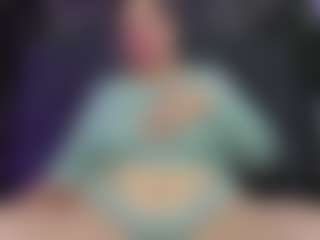 ArethaOzz's Live Sex Cam Show