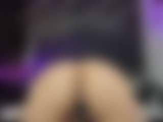 Live cam show with ArethaOzz - Latina Mature on TeamSkeetLive | colombia