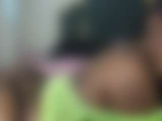 Live cam show with Jade Bubbles - Deepthroat on madthumbs