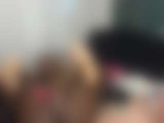 Jade Bubbles's Live Sex Cam Show