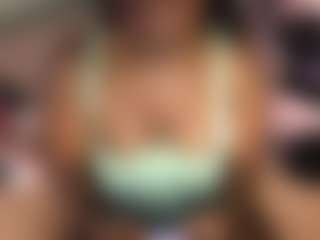 Jade Bubbles's Live Sex Cam Show