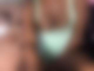 Jade Bubbles's Live Sex Cam Show