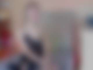 KiraNigh's Live Sex Cam Show