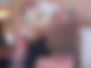 Live cam show with KiraNigh - Thong on crypto-cams