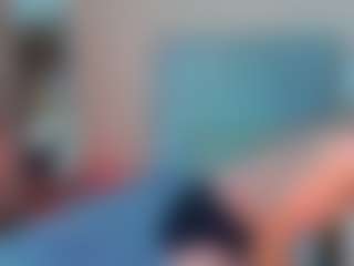KiraNigh's Live Sex Cam Show
