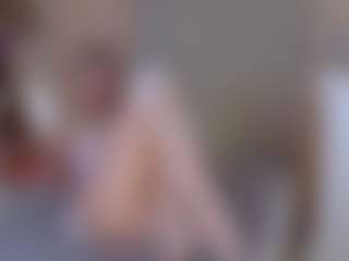 KiraNigh's Live Sex Cam Show