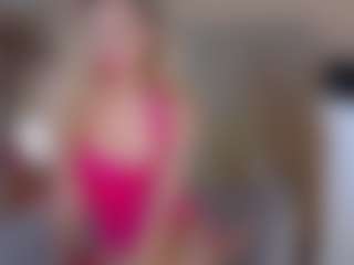 Live cam show with KiraNigh - Thong on Dare Cams