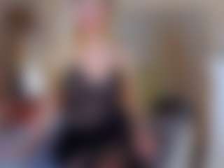 KiraNigh's Live Sex Cam Show