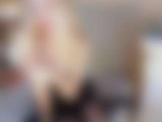 KiraNigh's Live Sex Cam Show