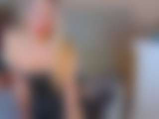 KiraNigh's Live Sex Cam Show