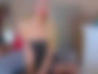 KiraNigh's Live Sex Cam Show