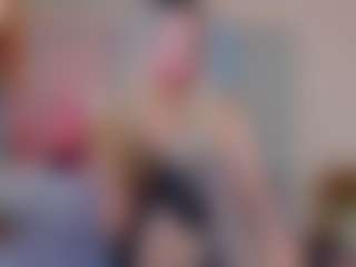 Live cam show with KiraNigh - Fingering on EXY