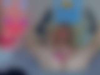 KiraNigh's Live Sex Cam Show