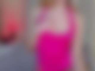 KiraNigh's Live Sex Cam Show