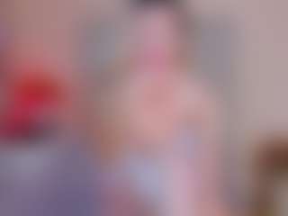 KiraNigh's Live Sex Cam Show