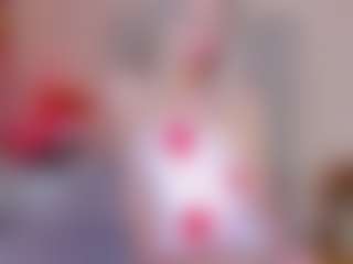 Live cam show with KiraNigh - Cute on CamwithHer