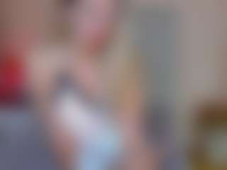 KiraNigh's Live Sex Cam Show