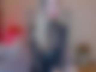KiraNigh's Live Sex Cam Show