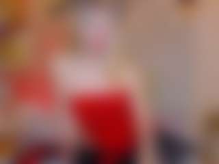 Live cam show with KiraNigh - Solo on Camsoda
