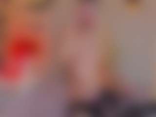 KiraNigh's Live Sex Cam Show