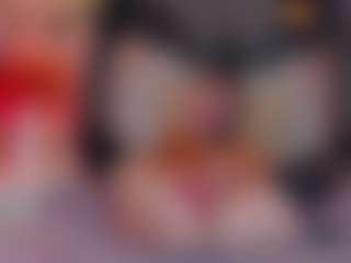 Live cam show with KiraNigh - Thong on Dolls Live