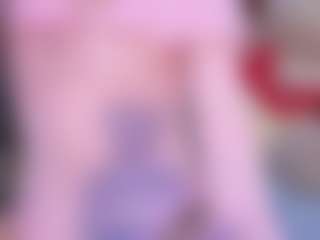 Live cam show with SalomeFoxx - Brown Eyes on Camsoda