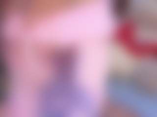 Live cam show with SalomeFoxx - Brown Eyes on Camsoda
