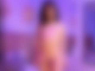 Live cam show with SalomeFoxx - Average on Fling VIP Chat