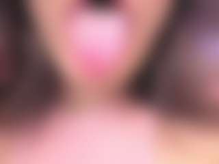 Live cam show with SalomeFoxx - Gape on luckytryst.com