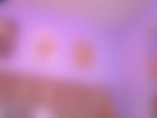 Live cam show with SalomeFoxx - Average on Fling VIP Chat
